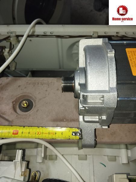 Б/У Двигатель ( мотор) на стиральную машину Bosch, Siemens. На 7 контактов .  Code 5500 014 341 UOZ 112 G 70 084337 2638*E фото