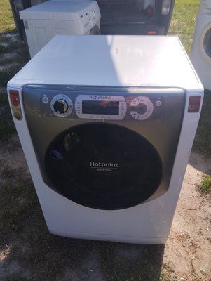 Б/У Запчастини на пральну машину Ariston AQD1070D 49. З сушкою.  Розбирання пральної машини Ariston AQD1070D 49. З сушкою.  Ariston AQD1070D 49 по запчастинах. 3338*E фото