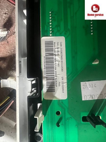 Вживаний модуль індикації пральної машини Whirlpool WRBSS 6215 W Code21028225600/W11125369 S/N:2225200414 4099*E фото