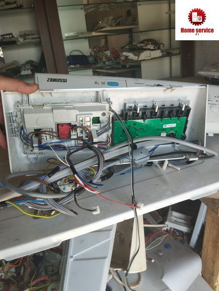 Б/У Модуль управления стиральной машины ( комплект) Whirlpool TDLR 60112 . Подходит на другие модели с вертикальной загрузкой. 2030*E фото
