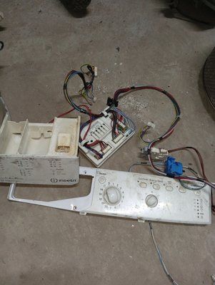 Б/У Комплект электроники на стиральную машину Indesit IWSB61051 и другие модели. 4200*E фото