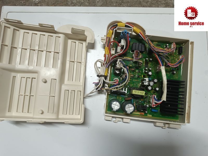 Б/У Модуль инвертора DC92-00531 стирально-сушильной машины Samsung WD0804W8E. 2693*E фото