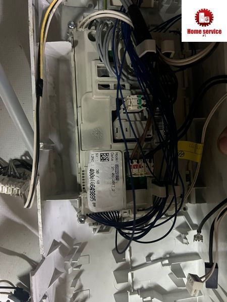 Б/У Модуль управління пральної машинки whirlpool AWE6080 Model 859332910040 400010649895 3494*E фото