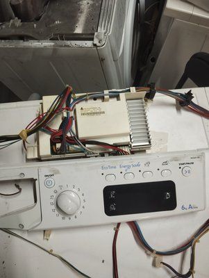 Б/У Комплект плат на пральну машину Indesit IWSE6108 та інші моделі з інверторним двигуном 3145*E фото