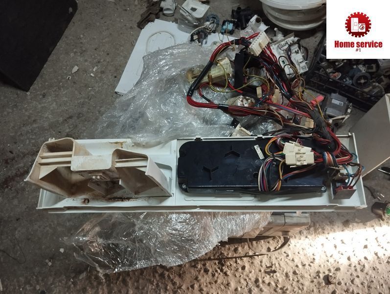 Б/У Модуль управления ( комплект) на стиральную машину Haier HW-DS850TXVE 2347*E фото