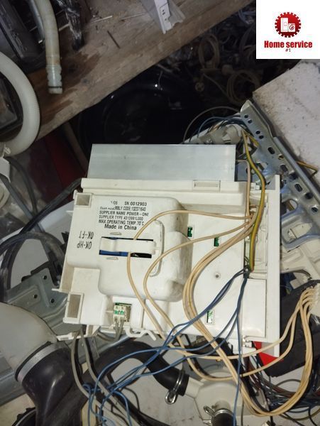Б/У Модуль управления двигателем стиральной машины Electrolux. SN:0012903  4313991L000 3197*E фото