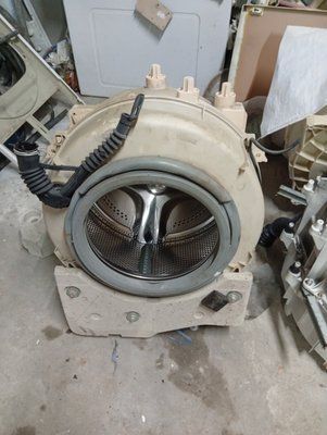 Вживаний бак для пральної машини Electrolux, Zanussi, Ardo, Whirlpool у хорошому стані.  110505400 3858*E фото