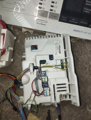 Б/У Модуль управління пральної машини Electrolux вертикального завантаження. Інвертор . 913128422 WL130050 3599*E фото