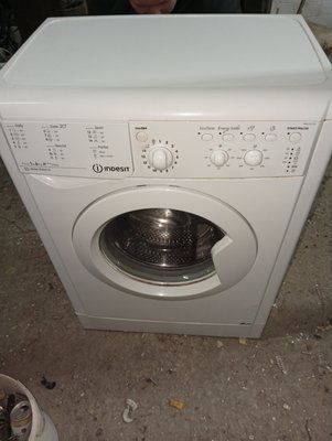 Б/У Запчасти на стиральную машину Indesit IWSC61253 .  Разборка стиральной машины Indesit IWSC61253 .  Indesit IWSC61253 по запчастям 3705*E фото
