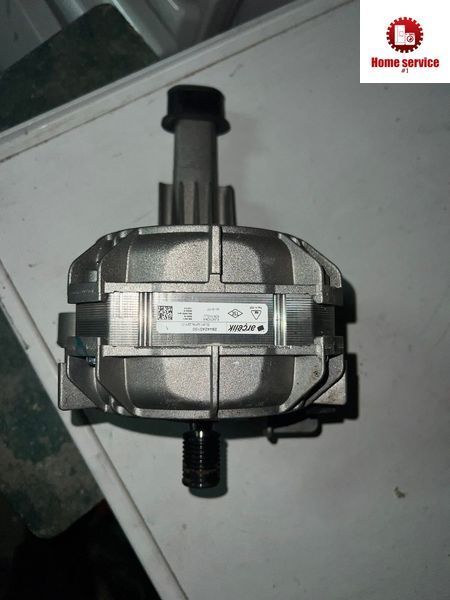 Б/У Двигатель стиральной машины BEKO WTV8634XCO 2844240100 BLW132P8L22Y-01 3606*E фото