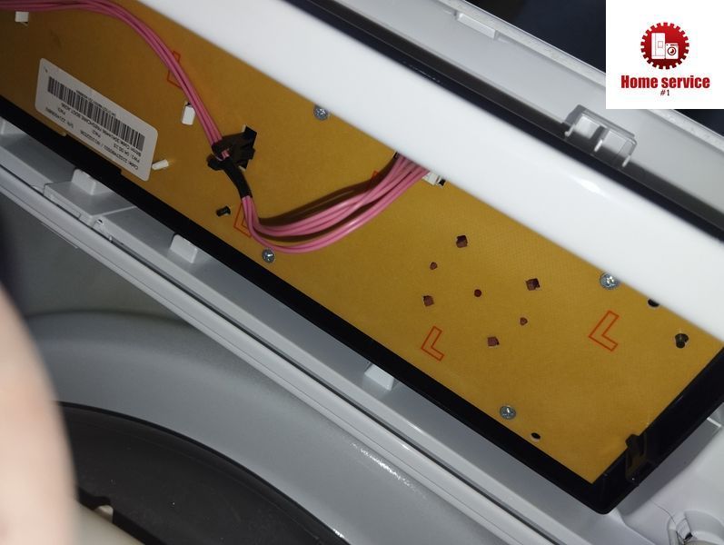 Б/У Модуль індикації пральної машини Whirlpool FFB 8248  Код: 21027490501/ W11022536 2657*E фото