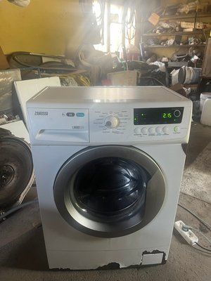 Б/У Запчастини на пральну машину Zanussi ZWSG7101VS.  Розбирання пральної машини Zanussi ZWSG7101VS.  Zanussi ZWSG7101VS за запчастинами 3407*E фото