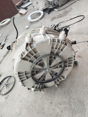 Б/У Бак 105180 в зборі на пральну машину Indesit, Ariston . Без люфту і з тихими підшипниками 2360*E фото