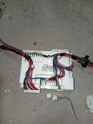 Вживаний модуль управління пральної машини Indesit. 21501264602 SW: 250019 1738601036 Pcb: 1738504250 4069*E фото