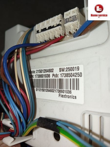 Вживаний модуль управління пральної машини Indesit. 21501264602 SW: 250019 1738601036 Pcb: 1738504250 4069*E фото