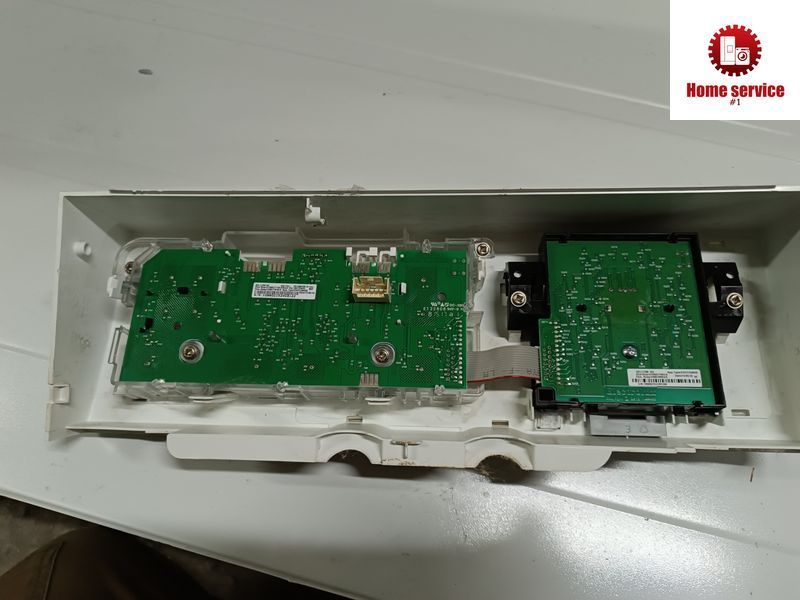 Б/У Модуль индикации стиральной машины Electrolux 108677745/А, 108677849/А. +переключатель режимов (как на фото) 2959*E фото